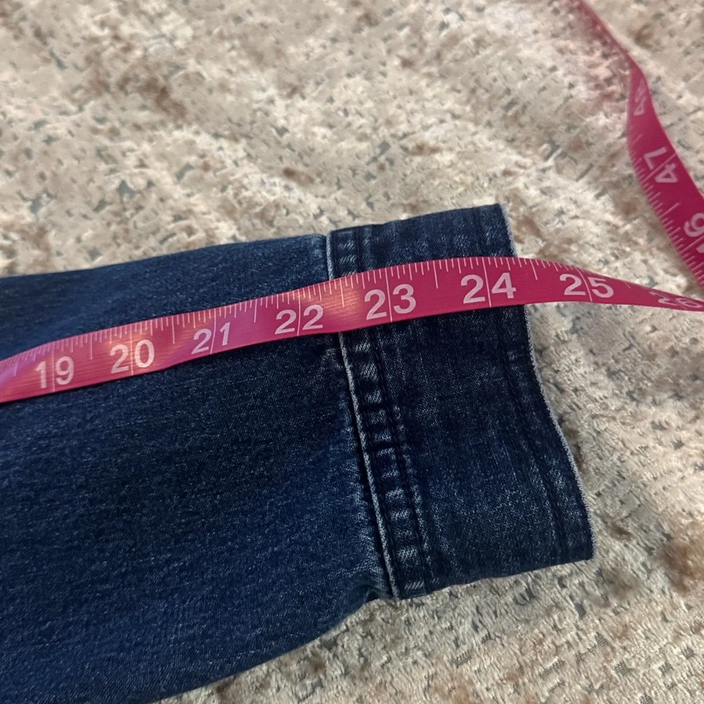 L.L. Bean Women's Blue Denim Jacket
Size Medium - Picture 8 of 9